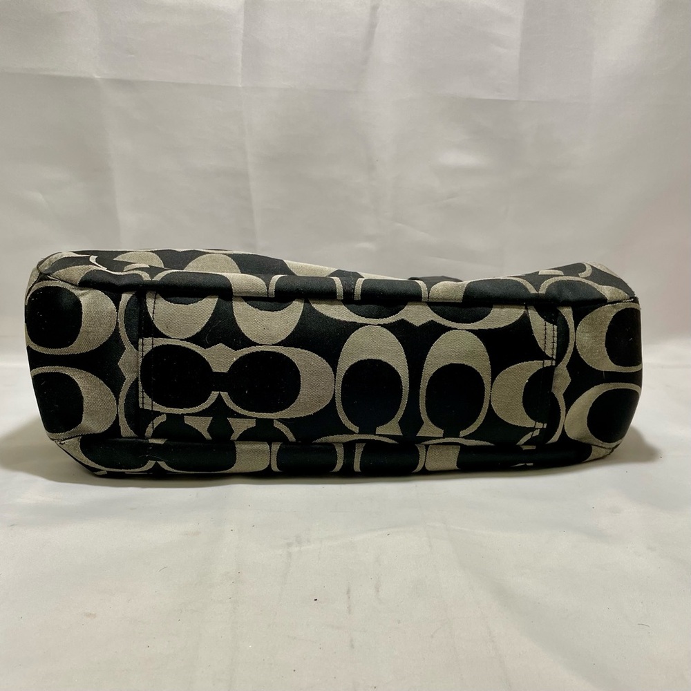 Coach Lexi Signature Shoulder Bag - Picture 14 of 16